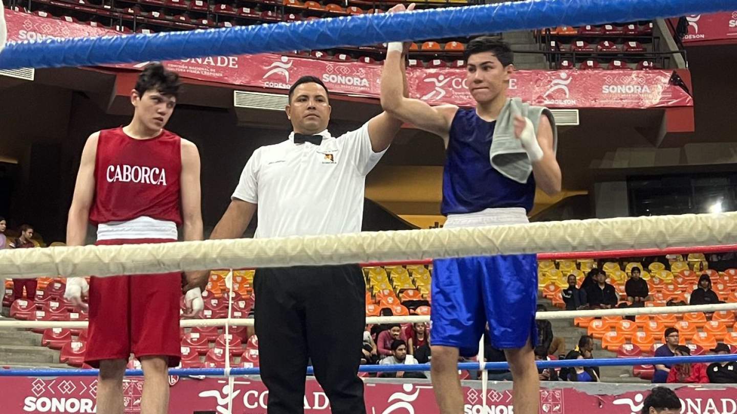 Va alumno de Cobach Sonora por tercer campeonato nacional de box.
